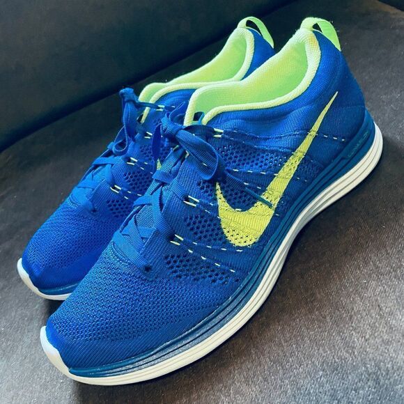 Xlnt Nike Flyknit Lunar 1 Men’s 10 US 44 EUR blue Volt - Picture 3 of 9